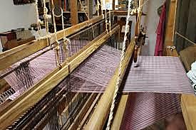 Telar lanzadera volante