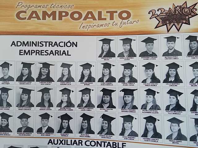 Graduación de Auxiliar Administrativo