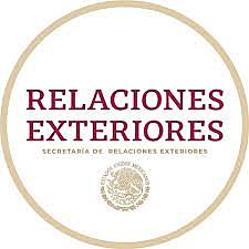 se crea la a Secretaría de Relaciones Exteriores e Interiores