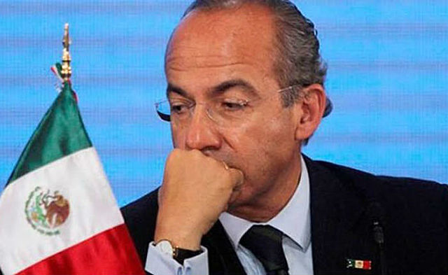 Calderón cambia disposiciones de la minuta