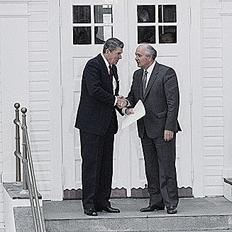 Cumbre de Rejkjavick entre Reagan y Gorbachov