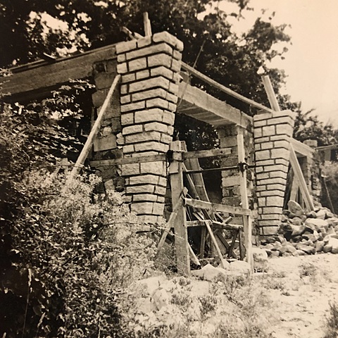La construction de la maison à Nojaret