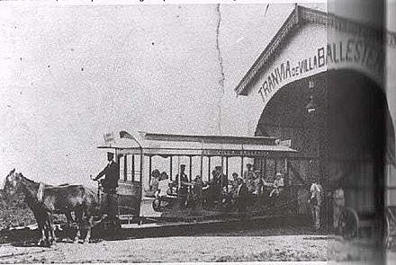 Tranvía de tracción a sangre.