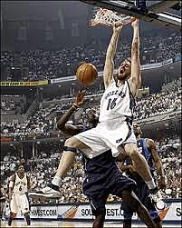 Helsinki, México en Noveno lugar en Baloncesto.