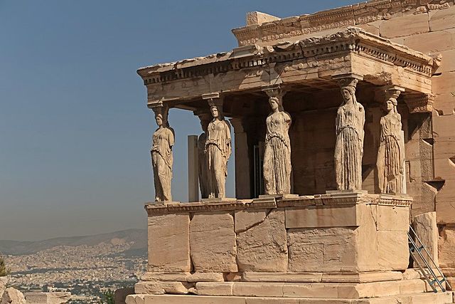 Old Temple of Athena      Photo Credit:https://www.pinterest.com/pin/518336238368358663/