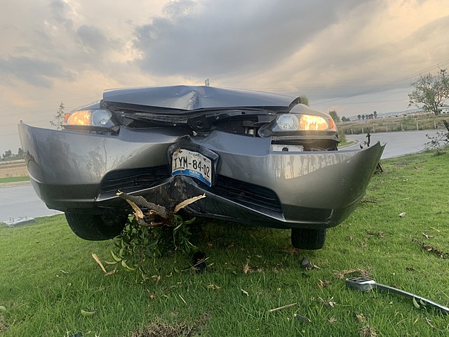 Choque y destruí un carro