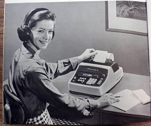 EUA introduce su programa de presupuestos