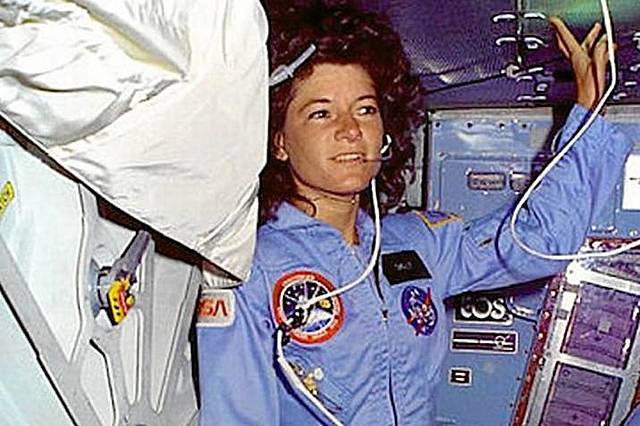 Sally Ride es la primera mujer americana en llegar al espacio