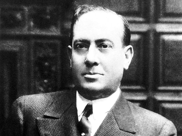 Machados’s brother (Manuel Machado)