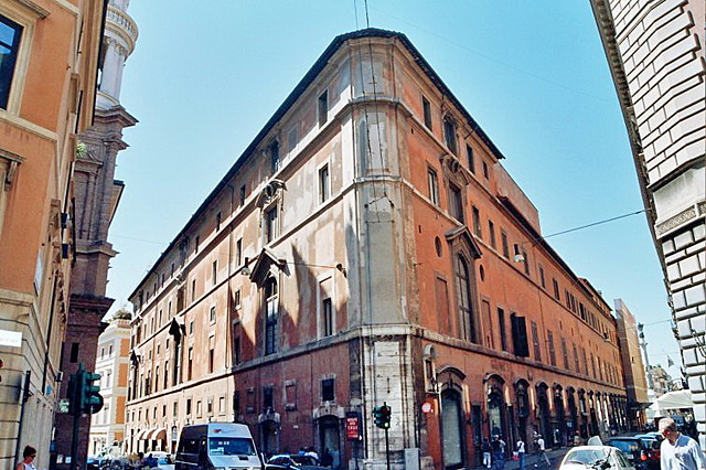 Fachada del Colegio de Propaganda Fide