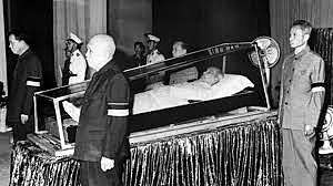 ho chi minh dies