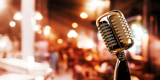 Live Music Every Friday night