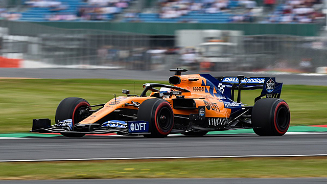 Carlos Sainz cuenta lo mejor del coche