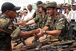 Ley 975 de 2005: Ley de Justicia y Paz