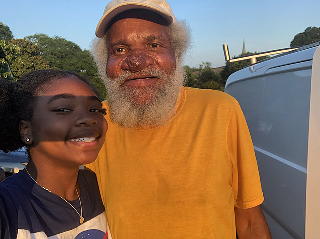 Mi abuelo murió en 2020