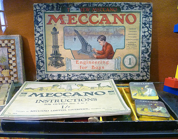 EN 1969 Gerard Ralph propuso