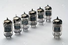 Ordenadores con válvulas de vacío