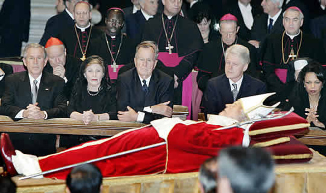 FALLECE EL PAPA JUAN PABLO II