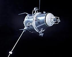 primer satélite orbital