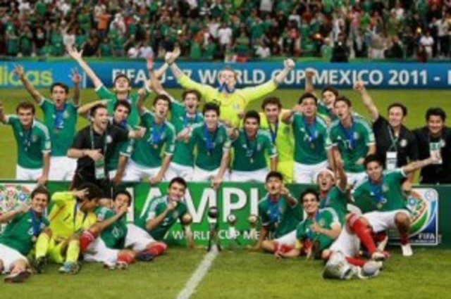 La Sub 17 mexicana campeon del mundo siendo cede Mexico