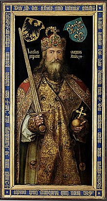 Carlomagno accede al trono.