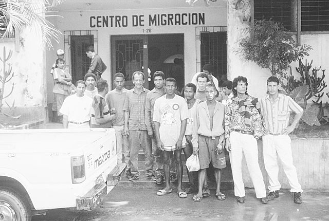 Colombianos en Ecuador y Venezuela