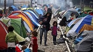 Se crea el Estatuto de la Oficina del Alto Comisionado de las Naciones Unidas para los Refugiados (ACNUR),