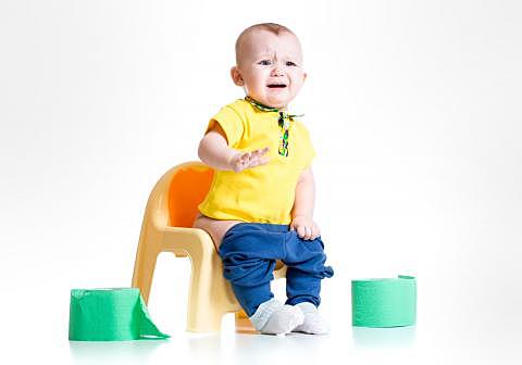 Si se le entrenó y enseñó, durante este mes el niño es capaz de avisar cuando quiere ir al baño