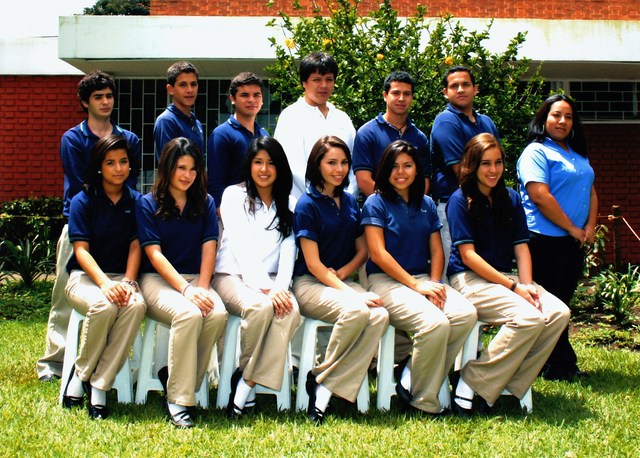 i enter Centro escolar Kyool