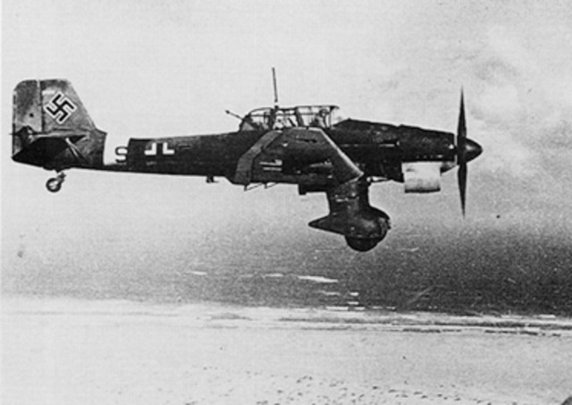 Britain, Australia and New Zealand declare war on Germany