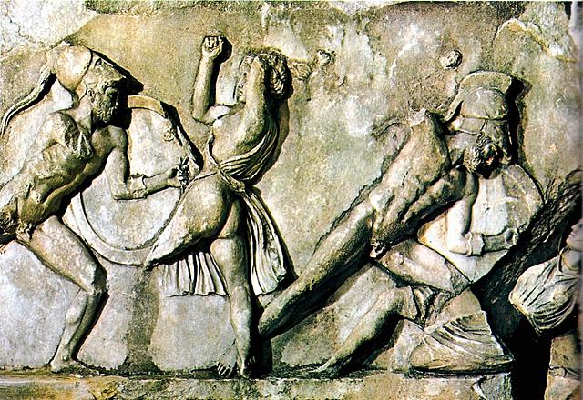 Lucha entre griegos y amazonas