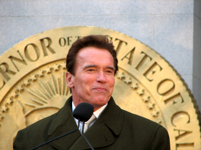 ARNOLD SCHWARZENEGGER GOBERNADOR DE CALIFORNIA