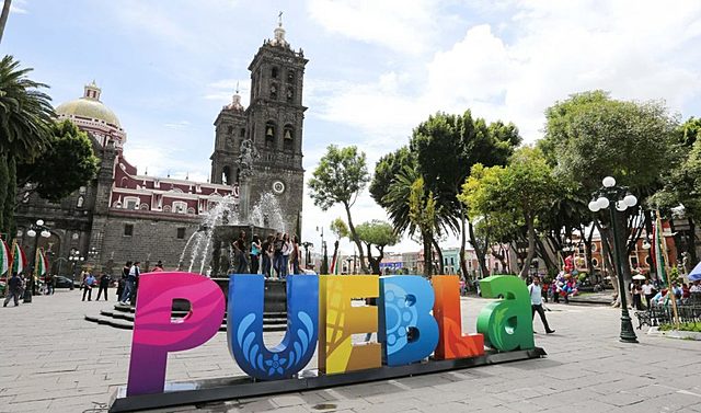 Del D.F. a Puebla