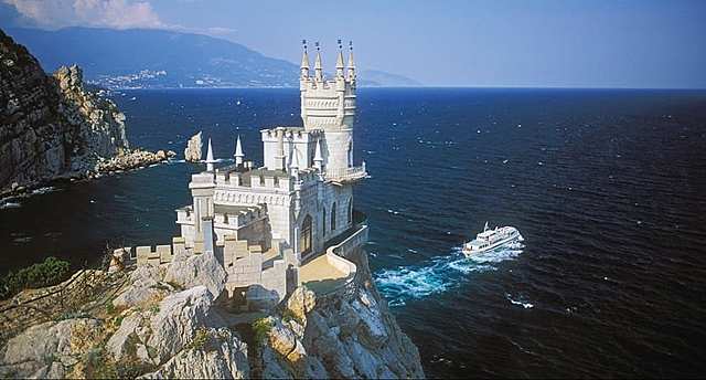 los goldos llegan alas costas del mar negro