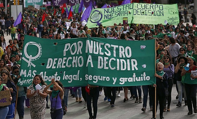 “¡Aborto legal ya!”