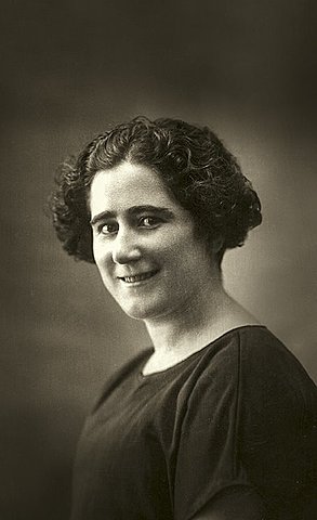 Clara Campoamor Rodríguez