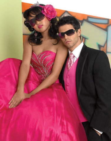 ELEGIDO CHAMBELAN POR MI NOVIA