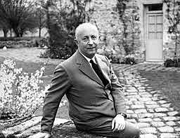 CHRISTIAN DIOR