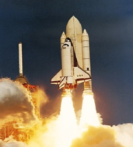 Lanzamiento del transbordador espacial Discovery