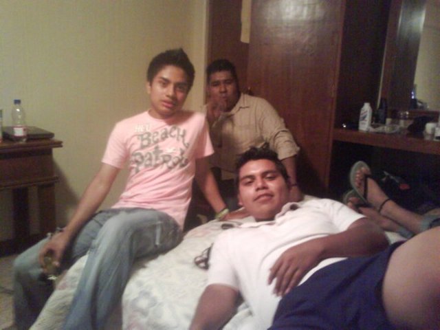 convivio en la presa del infiernillo, churumuco de morelos mich