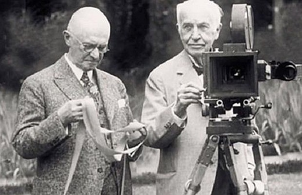 Telecomunicaciones - El Cinematógrafo