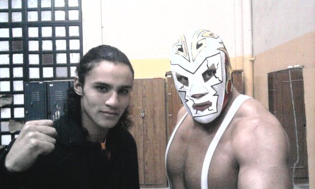 Primera pelea en la primaria