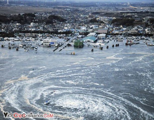 Terremoto y tsunami sacude a todo Japón