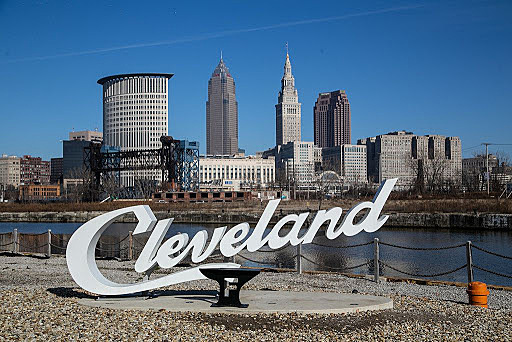 Sparatorie a Cleveland durante la notte