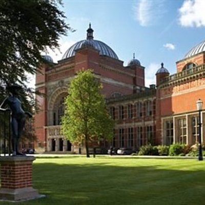 Timeline: Escuela de Birmingham y El Estructuralismo