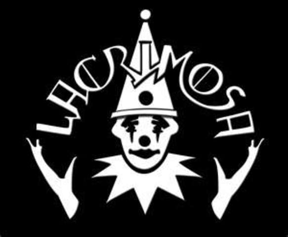 NACE LACRIMOSA
