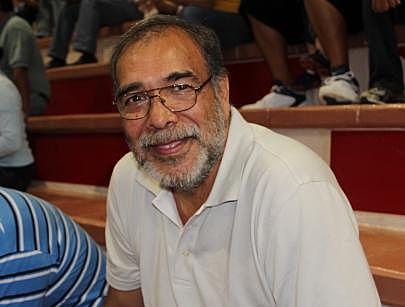 Manuel Sáenz se encarga del baloncesto en México