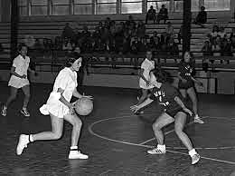 Creación del equipo femenil