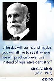 Black (1898) Definió la placa dental como; Placas blandas gelatinosas