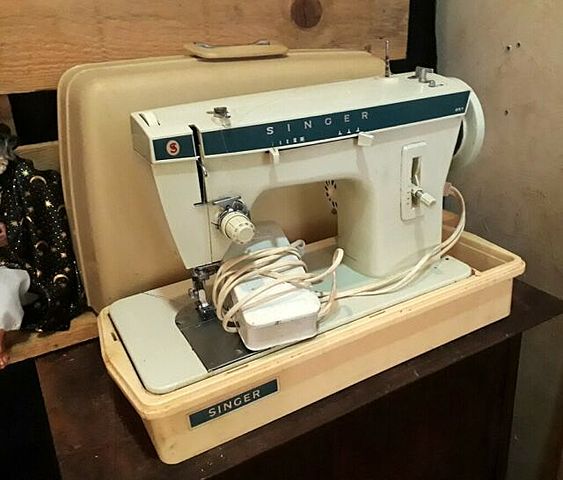 Máquina de coser industrial.